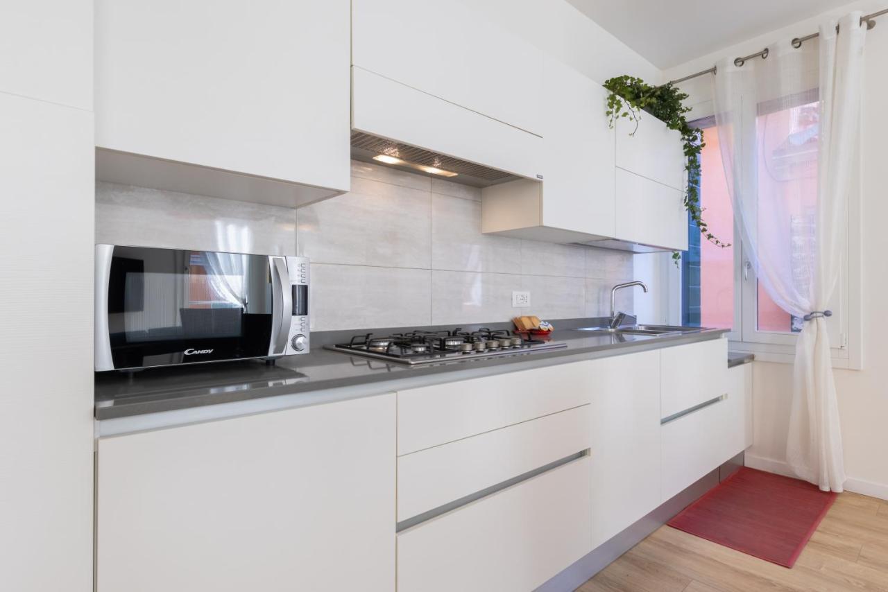 Rialto Bridge Luxury Apartment