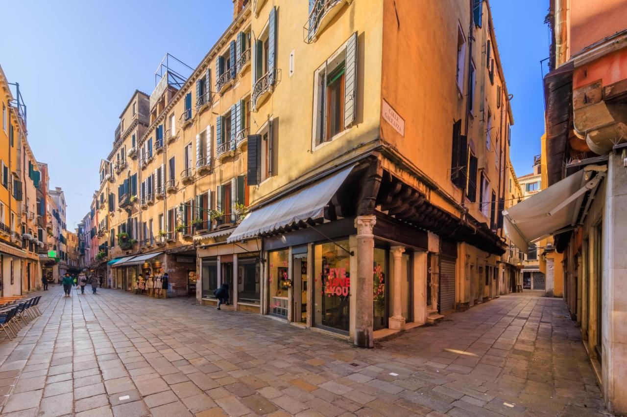 Rialto Bridge Luxury Apartment *